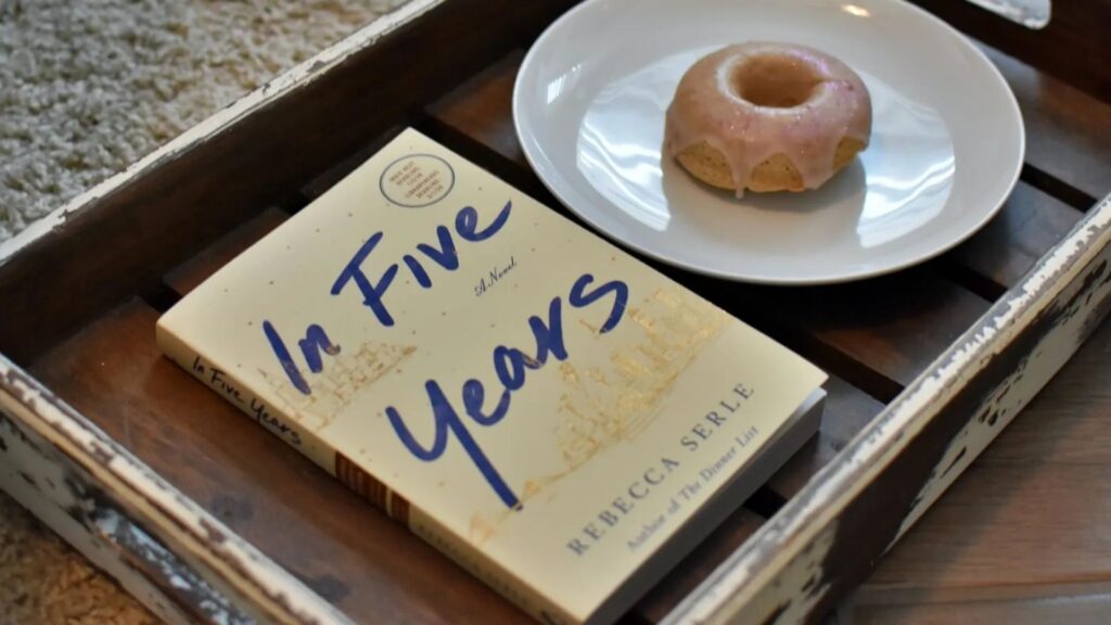In Five Years by Rebecca Serle cover image