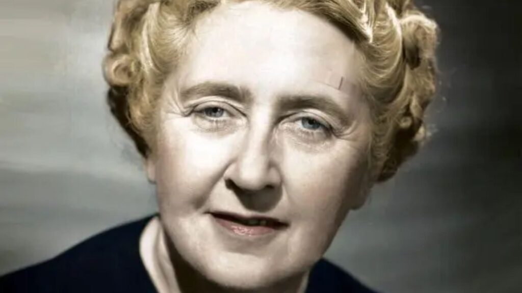 Agatha Christie | World's Bestselling Authors